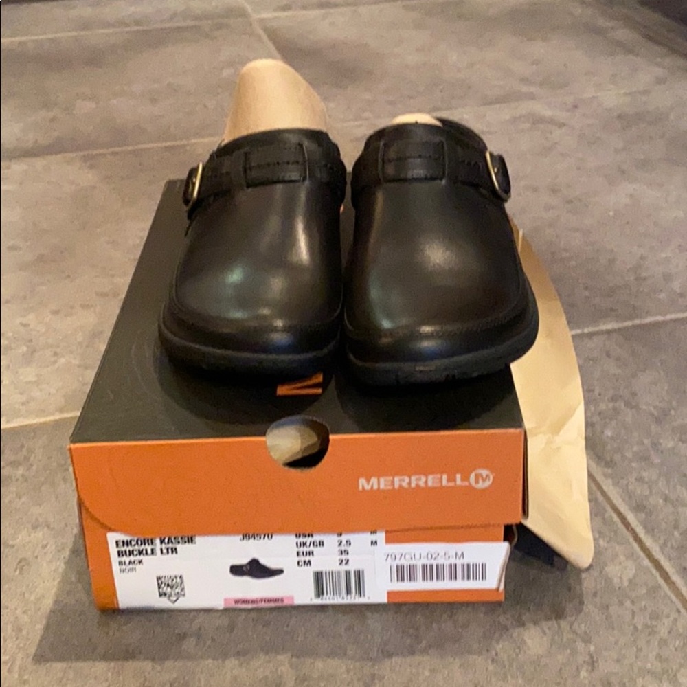 Merrell Encore Kassie Buckle Clogs